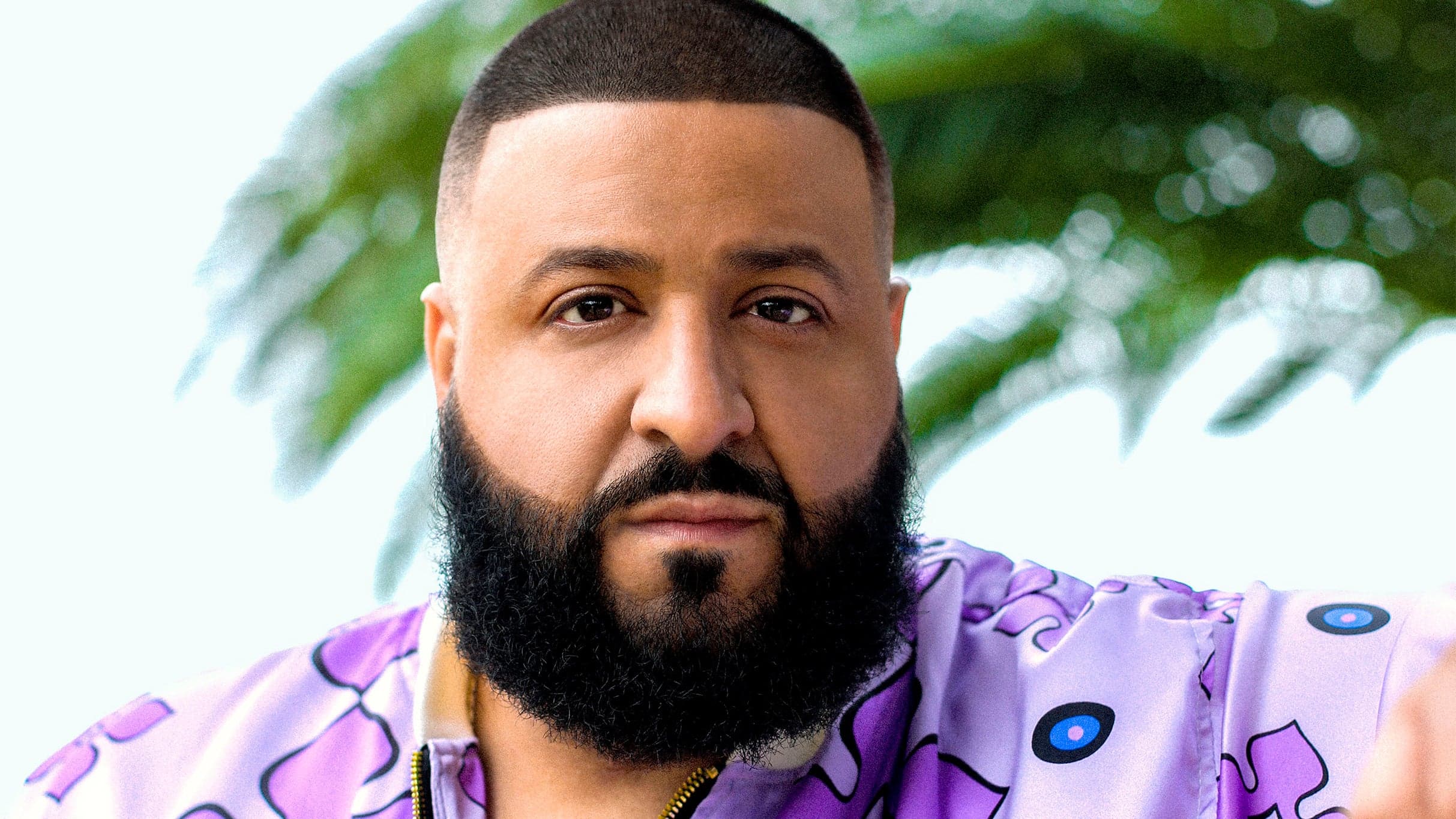 DJ Khaled performing live