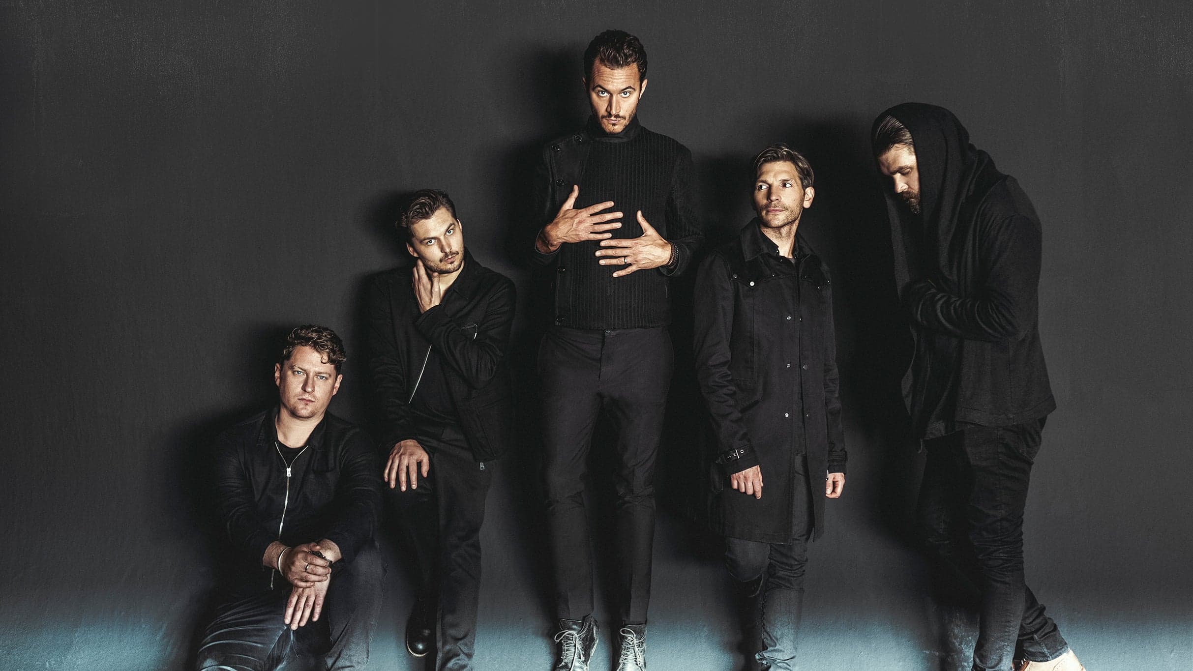 Editors performing live