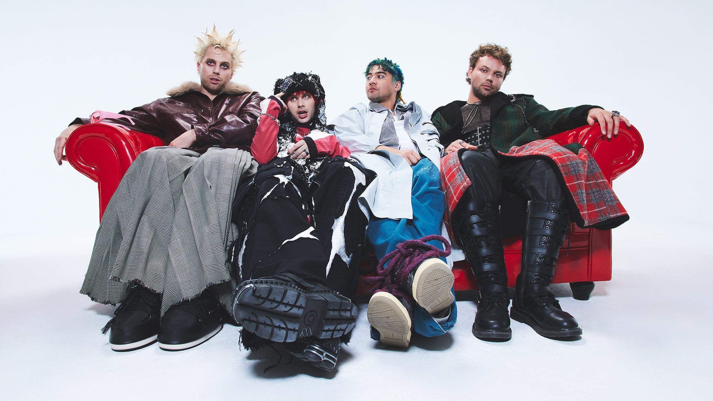 5 Seconds of Summer performing live